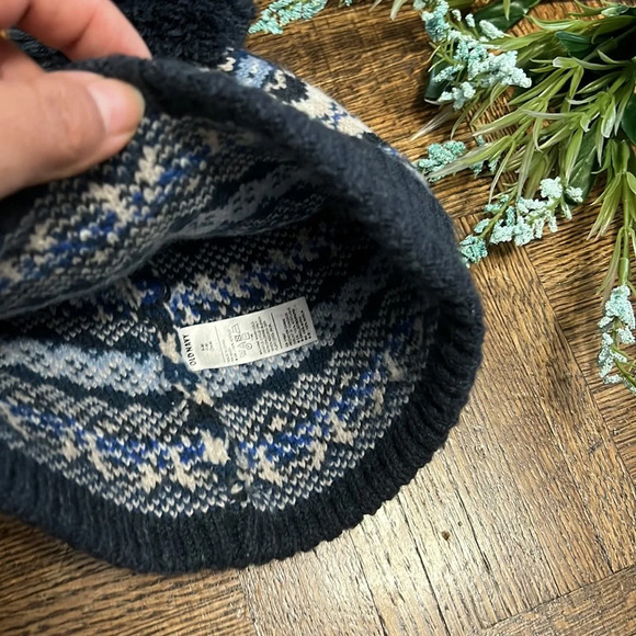 🍭3/$20🍭 OLD NAVY Kids Winter Hat - Picture 2 of 3